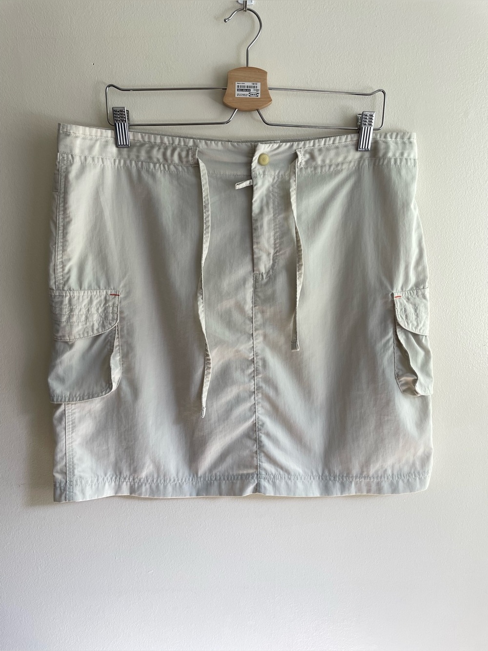 Columbia Cargo Utility Skirt Women’s L Ivory Nylon Hiking Travel